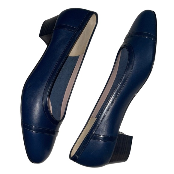 SALVATORE FERRAGAMO Vara Pump Low Heel Calfskin and Leather Women Size 9.5C New - Picture 7 of 16